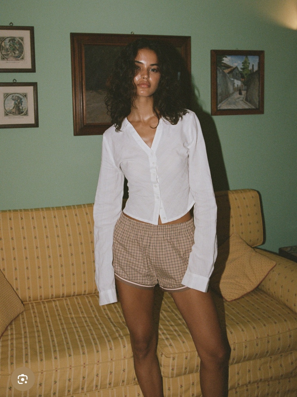 With Jean Lyla White Button-Front Collared Women's Shirt